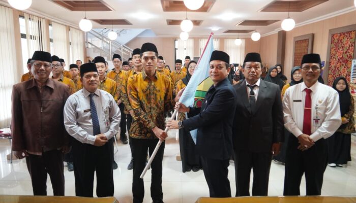 Walikota Pekalongan Lepas Kontingen Kalifah MTQ ke Tingkat Jateng Tahun 2024