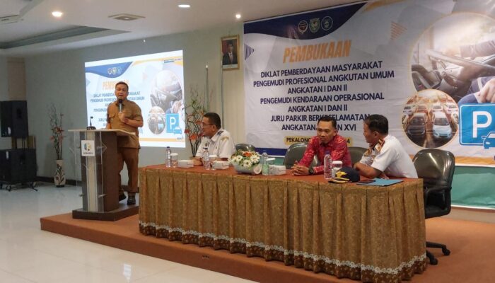 Kurangi Masalah Lalu Lintas, Pemkot Lakukan Pembinaan Sopir Angkot dan Jukir