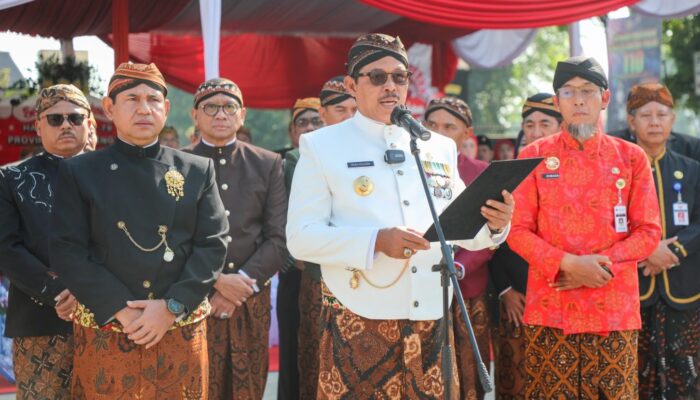 Pj Gubernur Pimpin Upacara Hari Jadi ke-79 Provinsi Jawa Tengah