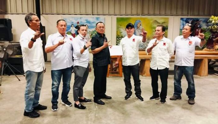Sah.!! SK Dewan Pimpinan Pusat Projo Resmi Di serahkan, Dukungan WLMM Semakin Kuat Di Pilkada Tomohon