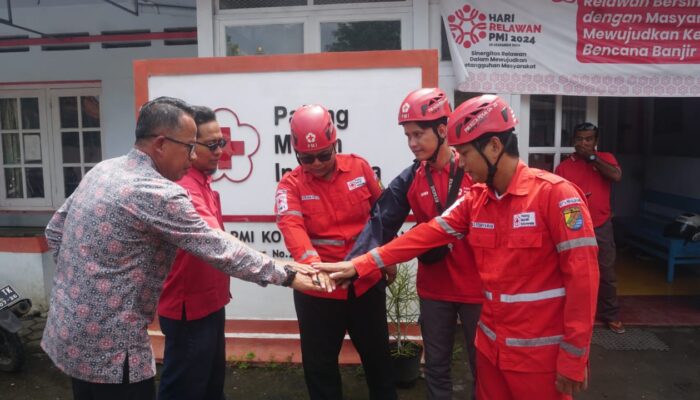 Tanggap Cepat, PMI Kota Pekalongan Kirim Relawan Untuk Bantu Korban Longsor Petungkriyono