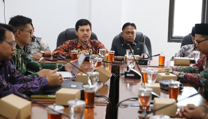 Rapat Dengar Pendapat (Audiensi) DPRD Kabupaten Pekalongan Bersama Ikatan Alumni UIN K.H. Abdurrahman Wahid Pekalongan