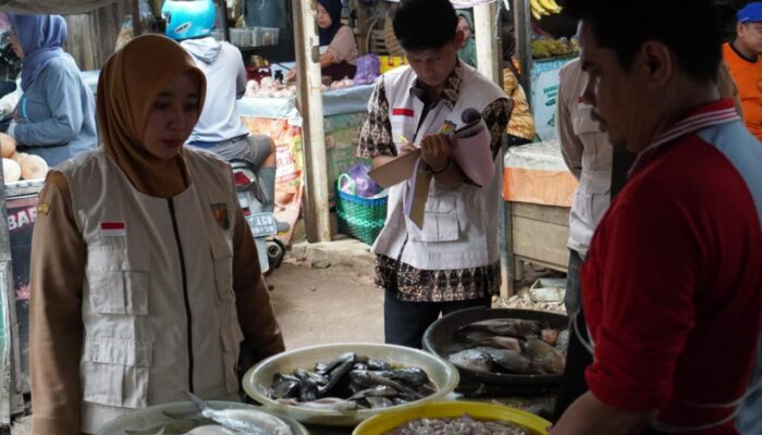 Dorong Pertumbuhan Ekonomi Lokal, Dindagkop-UKM Ajak Masyarakat Belanja di Pasar Tradisional