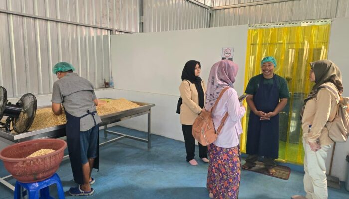 Industri Griya Tempe Azaki Penuhi Standar Keamanan Pangan, Jadi Contoh Bagi Usaha Serupa