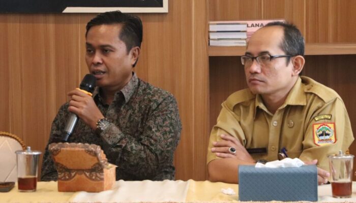 Persoalan Aset, Komisi A Pantau SMKN 1 Plupuh Sragen